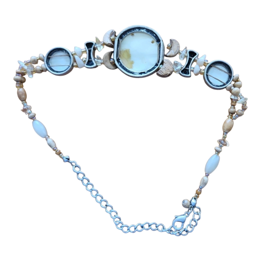 Floral Resin and Stone Vintage Choker - Picture 5 of 6